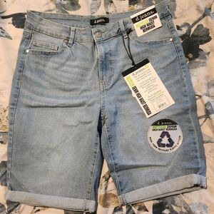 d. jeans High Waist Recycled Denim Bermuda